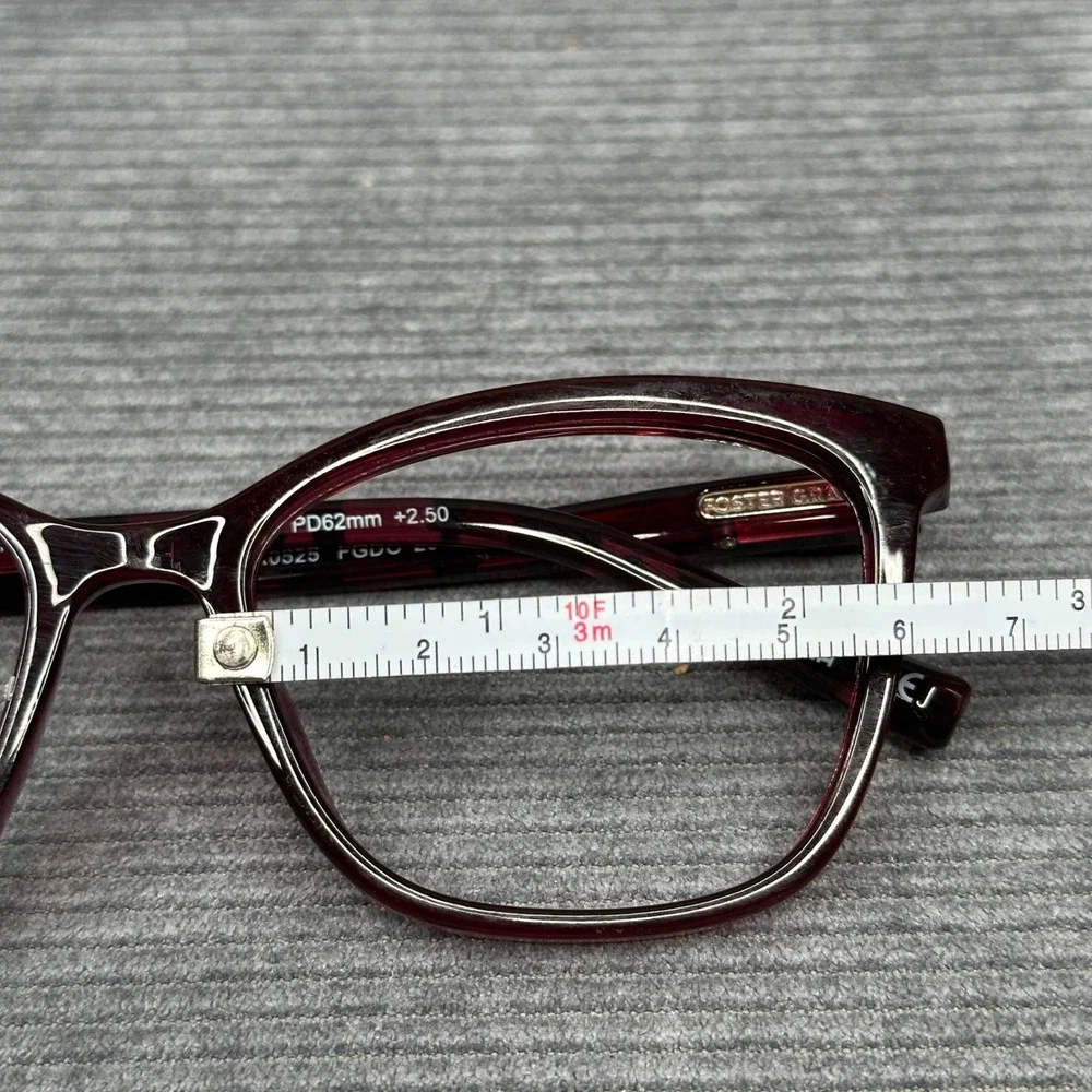 Foster Grant Design Optics Reading Y2K Glasses Wine Burgundy Cat Eye SR0525